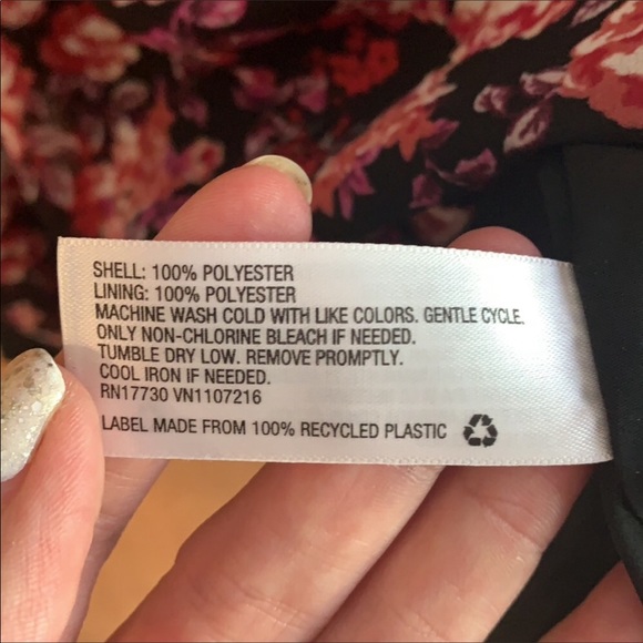 NWT Small Floral Maternity Top - Picture 5 of 10